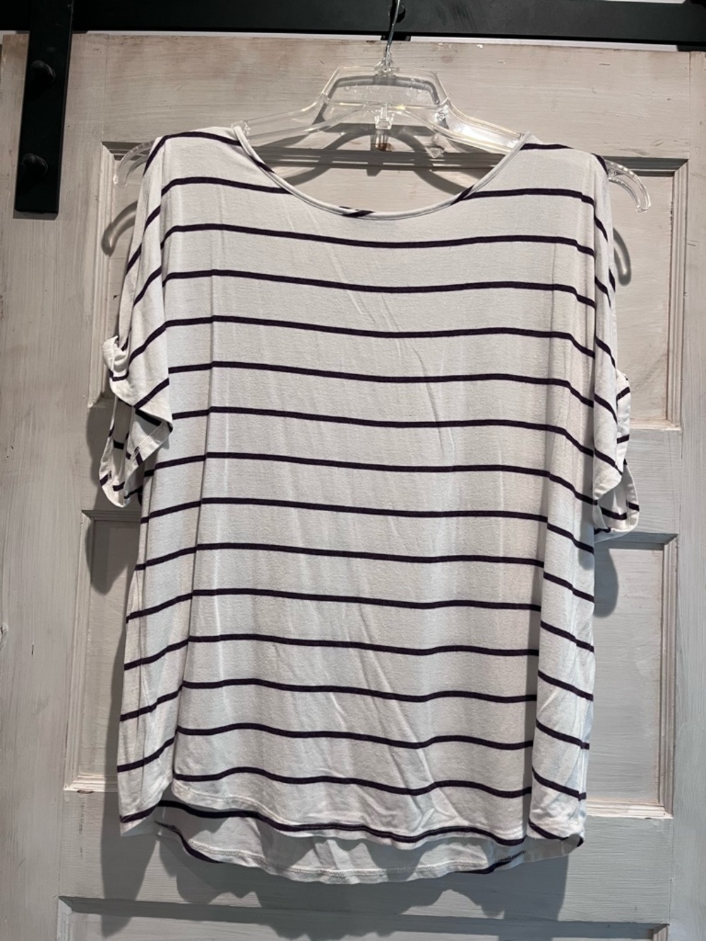 Women’s White Stripe Short Sleeve Top